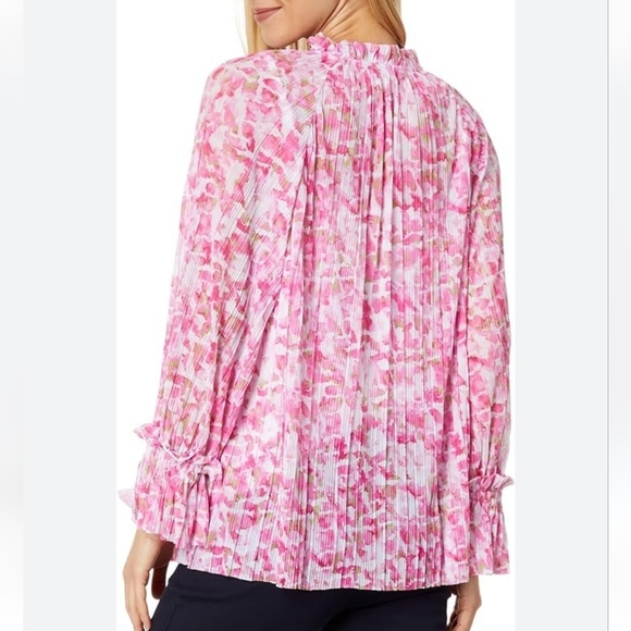 Vince Camuto sheer blousy loose fit floral vneck ruffle trim top Size 2XL - Picture 2 of 8